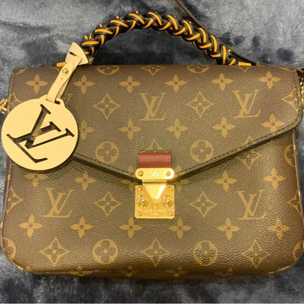 Louis Vuitton Pochette Metis Monogram Braided Handle